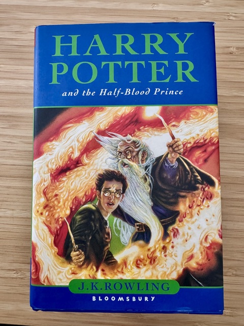 9780747581086-Harry-Potter-and-the-Half-Blood-Prince-Childrens-edition