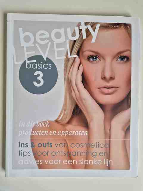 9789491277979-Beauty-Level-Basic-3-Producten-en-apparaten