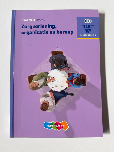 9789006910247-Zorgverlening-organisatie-en-beroep-niveau-3