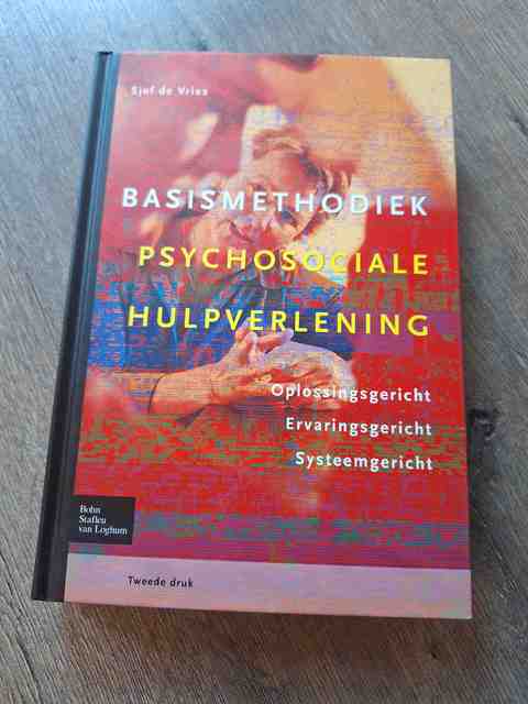 9789031379415-Basismethodiek-psychosociale-hulpverlening