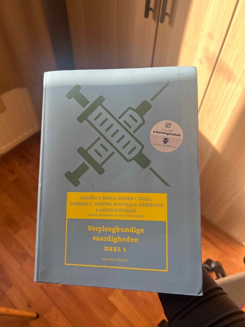 9789043036504-Verpleegkundige-vaardigheden-deel-1-9e-editie-met-datzaljeleren.nl