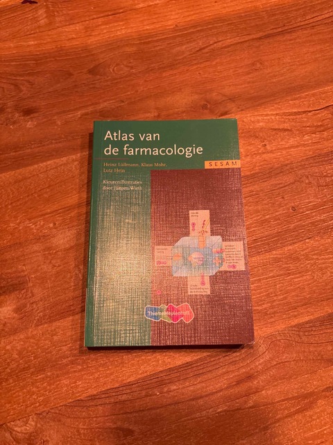 9789055744725-Sesam-Atlas-van-de-farmacologie