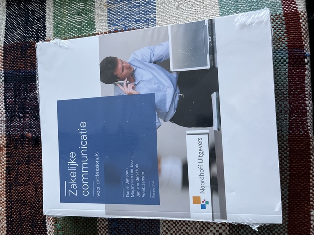 9789001813208-Zakelijke-communicatie-voor-professionals