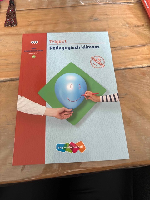 9789006239454-Traject-Combipakket-Pedagogisch-klimaat-PW-niveau-34-boek-en-totaallicentie-1-jaar