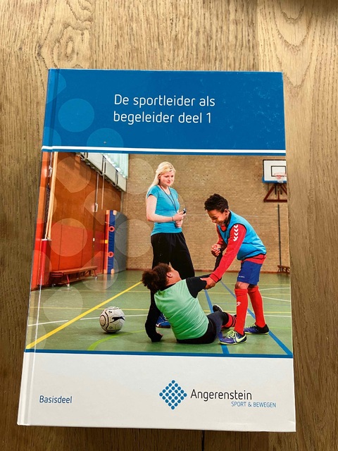 9789037227581-De-sportleider-als-begeleider-1