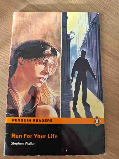 9781405869706-Level-1-Run-For-Your-Life