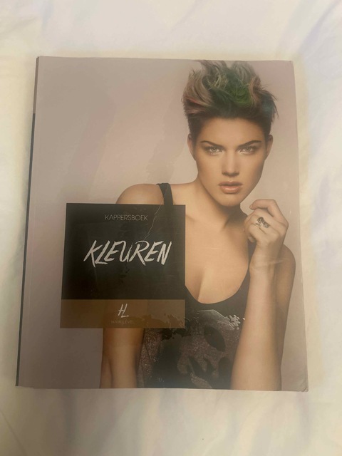 9789491277597-Hair-level-Kleuren