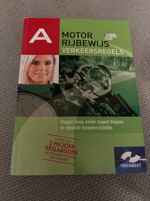 9789067991940-Motor-rijbewijs-A-verkeersregels