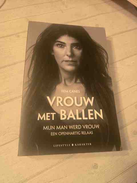 9789045219479-Vrouw-met-ballen