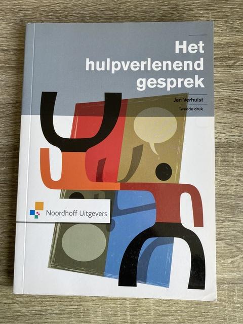 9789001848095-Het-hulpverlenend-gesprek