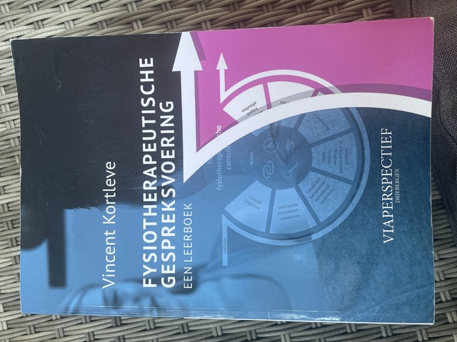 9789082609905-Fysiotherapeutische-gespreksvoering-een-leerboek