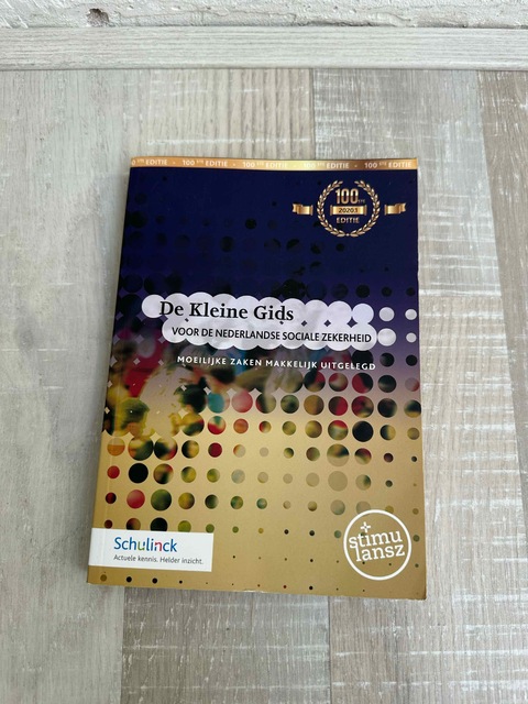 9789013156645-De-Kleine-Gids-voor-de-Nederlandse-sociale-zekerheid-2020.1