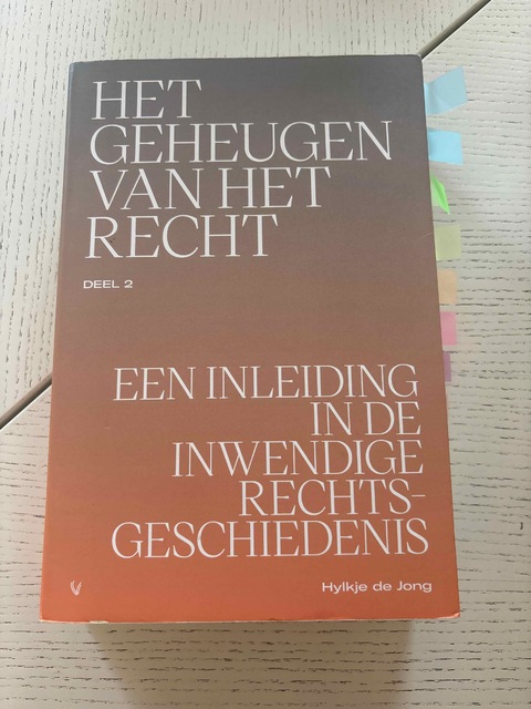 9789086599011-Het-geheugen-van-het-recht-deel-2-een-inleiding-in-de-inwendige-