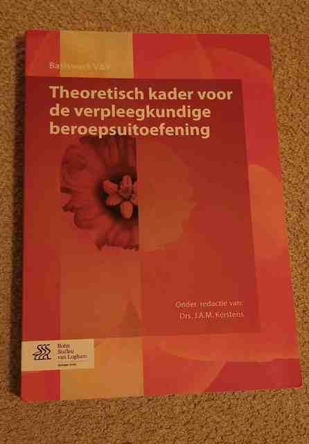 9789036804929-Theoretisch-kader-voor-de-verpleegkundige-beroepsuitoefening