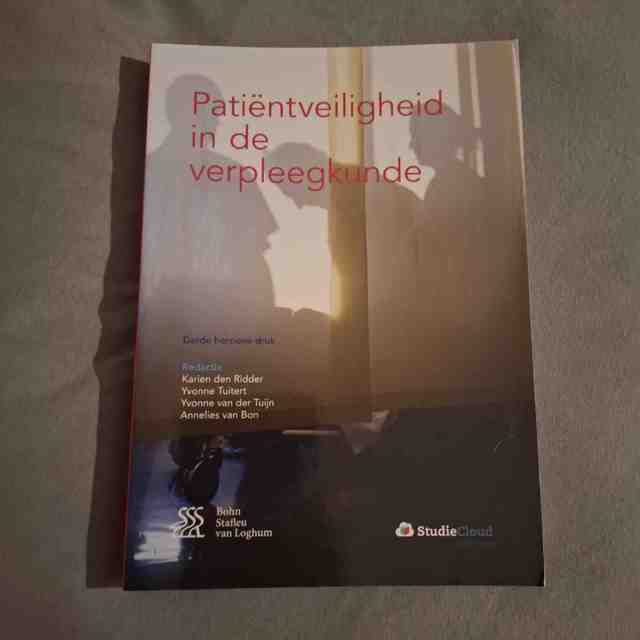 9789036811125-Patientveiligheid-in-de-verpleegkunde