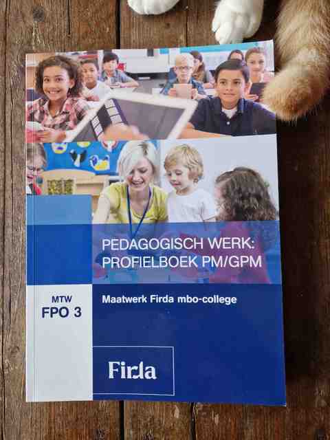 9789400235786-MTW-FPO-3