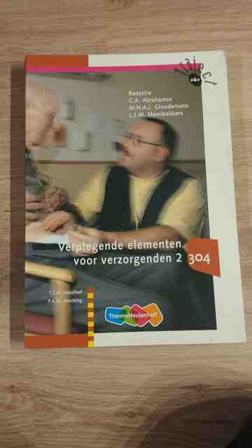 9789042526129-Verplegende-elementen-voor-verzorgenden-2-304