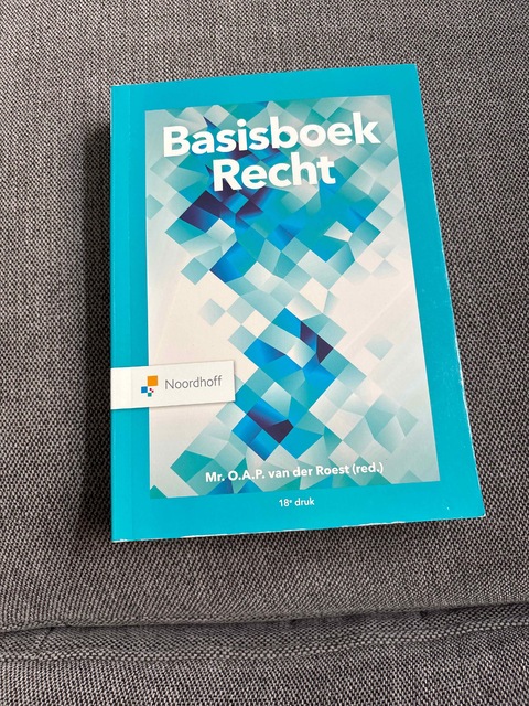 9789001079635-Basisboek-Recht