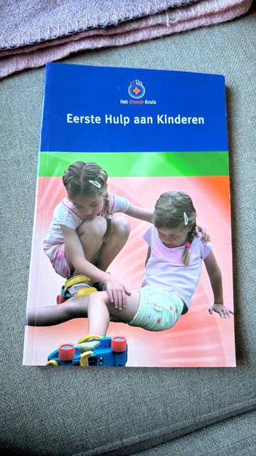 9789077259054-Eerste-Hulp-aan-Kinderen