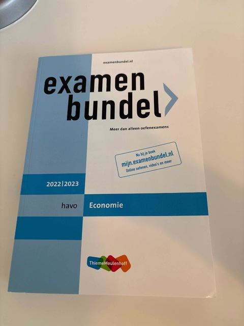 9789006639803-Examenbundel-havo-Economie-20222023