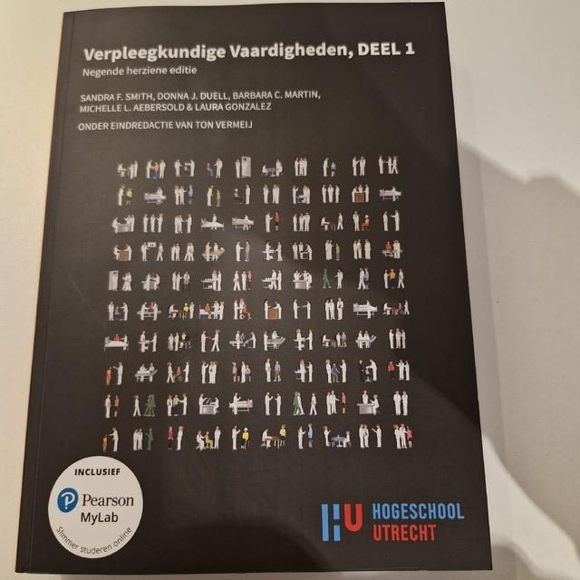 9789043042116-Verpleegkundige-Vaardigheden-deel-1-9e-herziene-custom-editie-met-MyLab-NL-toegangscode