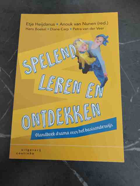 9789046905074-Spelend-leren-en-ontdekken
