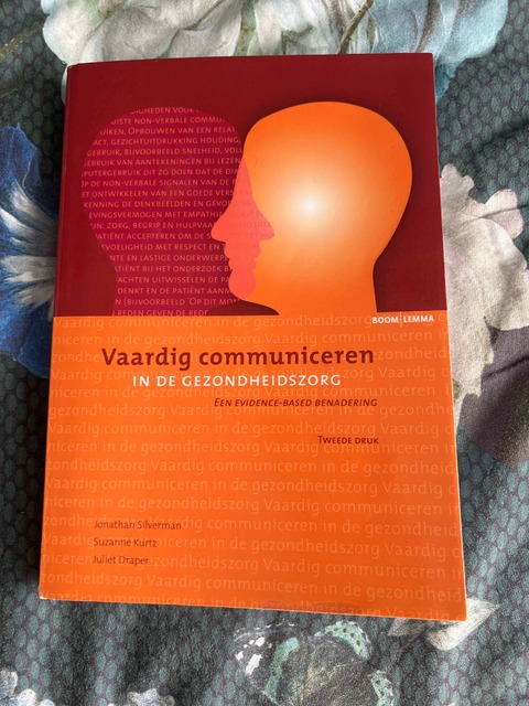 9789059314511-Vaardig-communiceren-in-de-gezondheidszorg