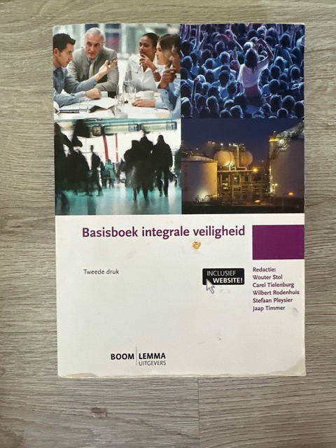 9789059316973-Basisboek-integrale-veiligheid