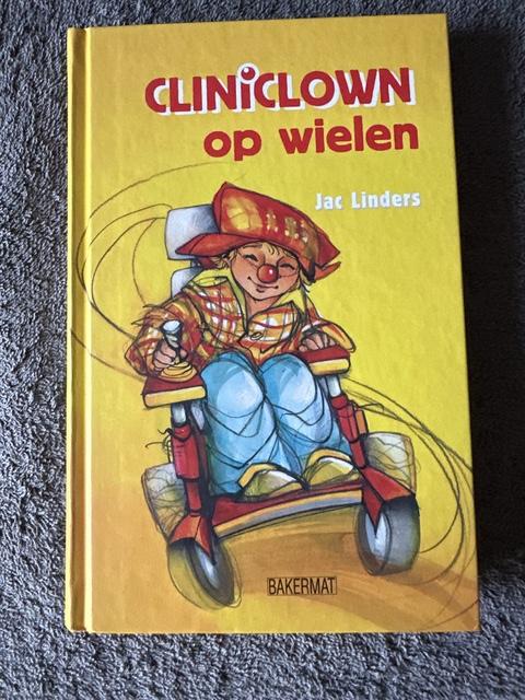 9789054613909-Cliniclown-op-wielen