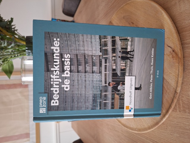 9789001868758-Bedrijfskunde-de-basis