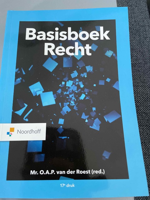 9789001747640-Basisboek-Recht
