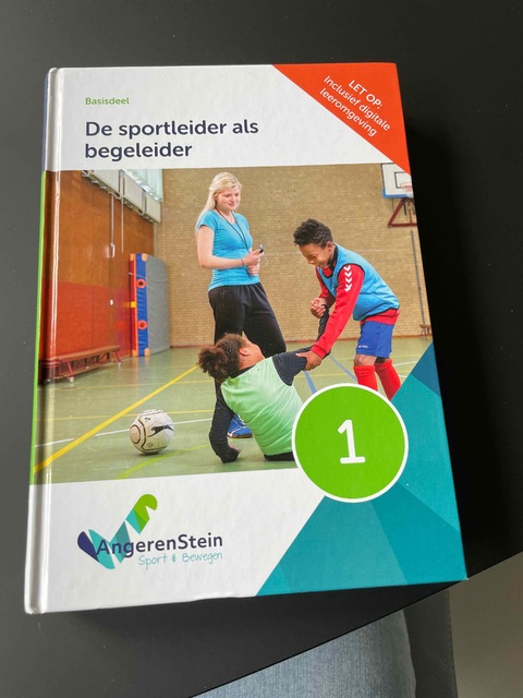 9789037256253-De-sportleider-als-begeleider
