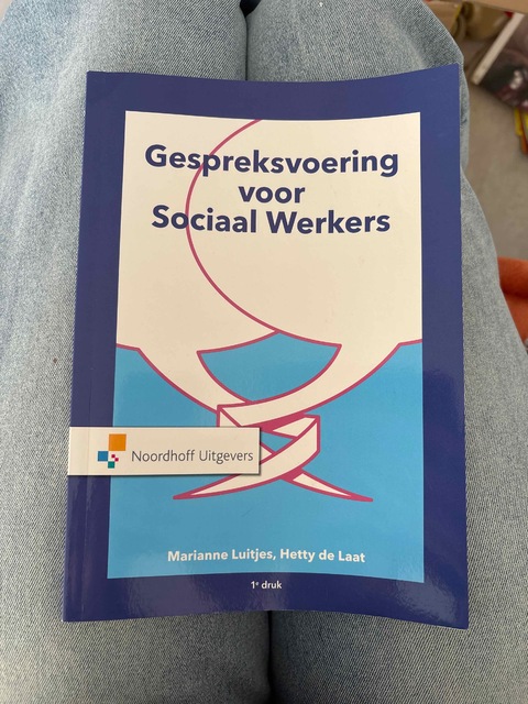 9789001888350-Gespreksvoering-voor-Sociaal-Werkers