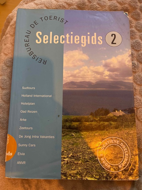 9789056508098-Reisbureau-De-Toerist