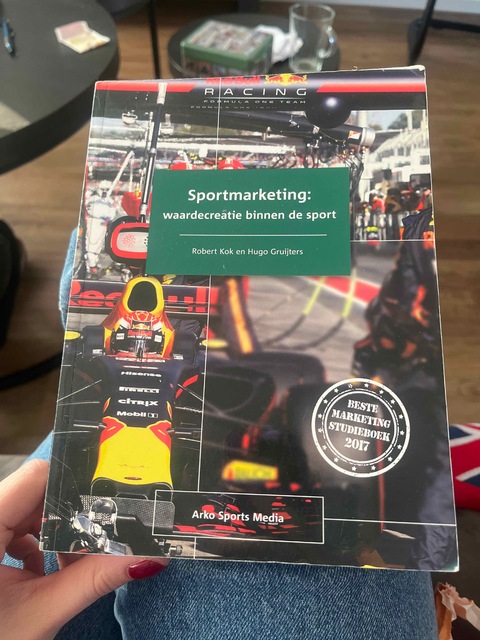 9789054724070-Sportmarketing-waardecreatie-binnen-de-sport