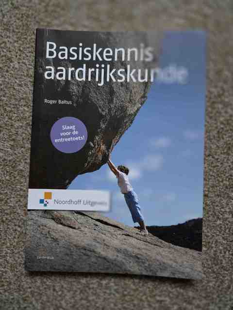 9789001804923-Basiskennis-aardrijkskunde