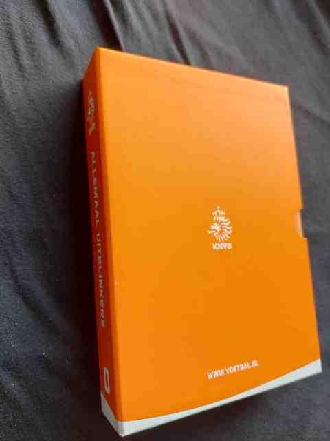 9789072625137-Allemaal-uitblinkers