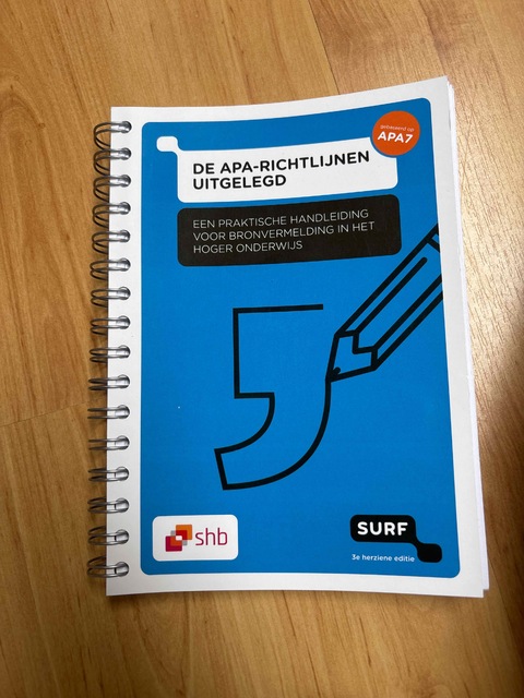 9789072482235-De-APA-richtlijnen-uitgelegd-Een-praktische-handleiding-voor-br