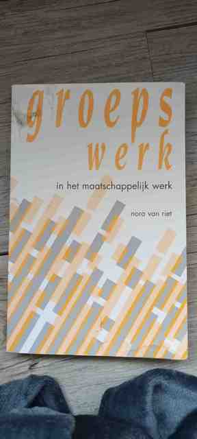 9789023237273-Groepswerk-in-het-maatschappelijk-werk