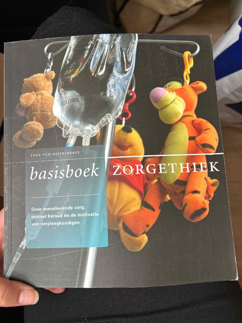 9789089720047-Basisboek-Zorgethiek