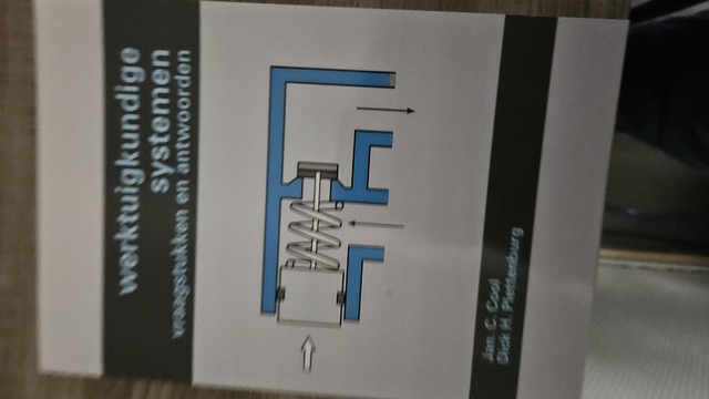 9789040712906-Werktuigkundige-systemen-Vraagstukken-en-antwoorden