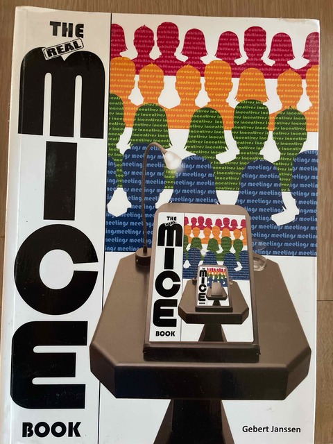 9789492705020-The-real-micebook