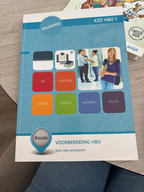 9789400227934-KZD-HBO-1