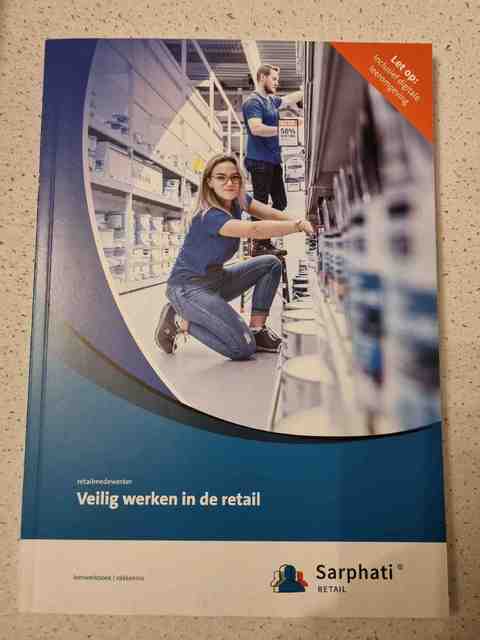 9789463971577-Veilig-werken-in-de-retail
