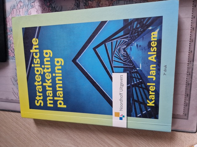 9789001877477-Strategische-marketingplanning