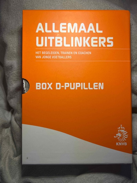 9789072625137-Allemaal-uitblinkers