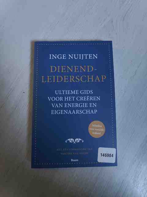 9789024438525-Dienend-leiderschap