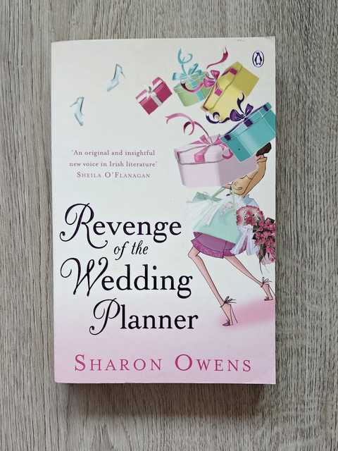 9780141028576-Revenge-of-the-Wedding-Planner