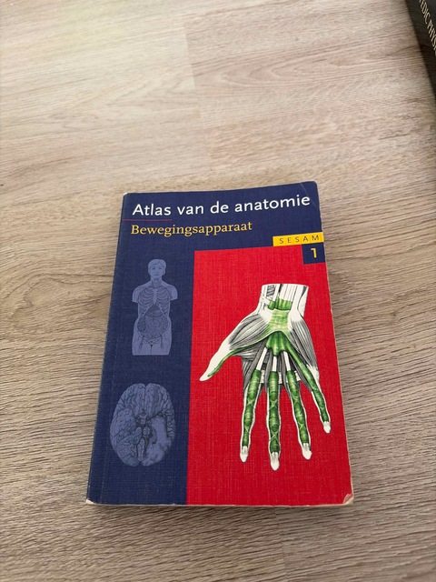 9789055744978-Sesam-atlas-van-de-anatomie-1-Het-bewegingsapparaat