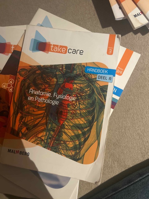 9789402038989-Take-Care-Niveau-3-Anatomie-fysiologie-en-pathologie-Handboek